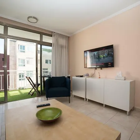 Lightbooking- Beaching Apartment *